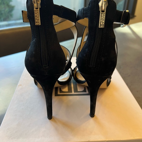 Ivanka Trump Suede heels. Black suede. - Picture 8 of 8